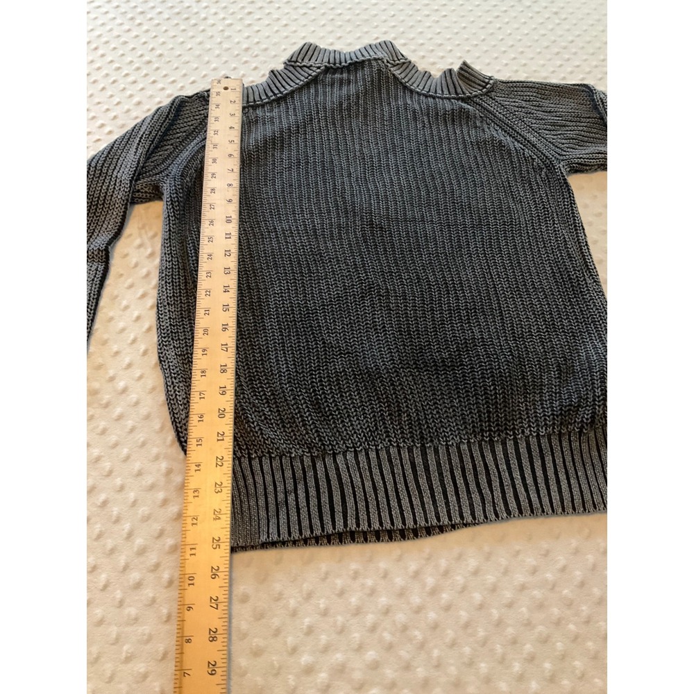 Free People Charcoal Gray Cold Shoulder Cutout‎ Mock Neck Sweater Size S - Picture 2 of 9